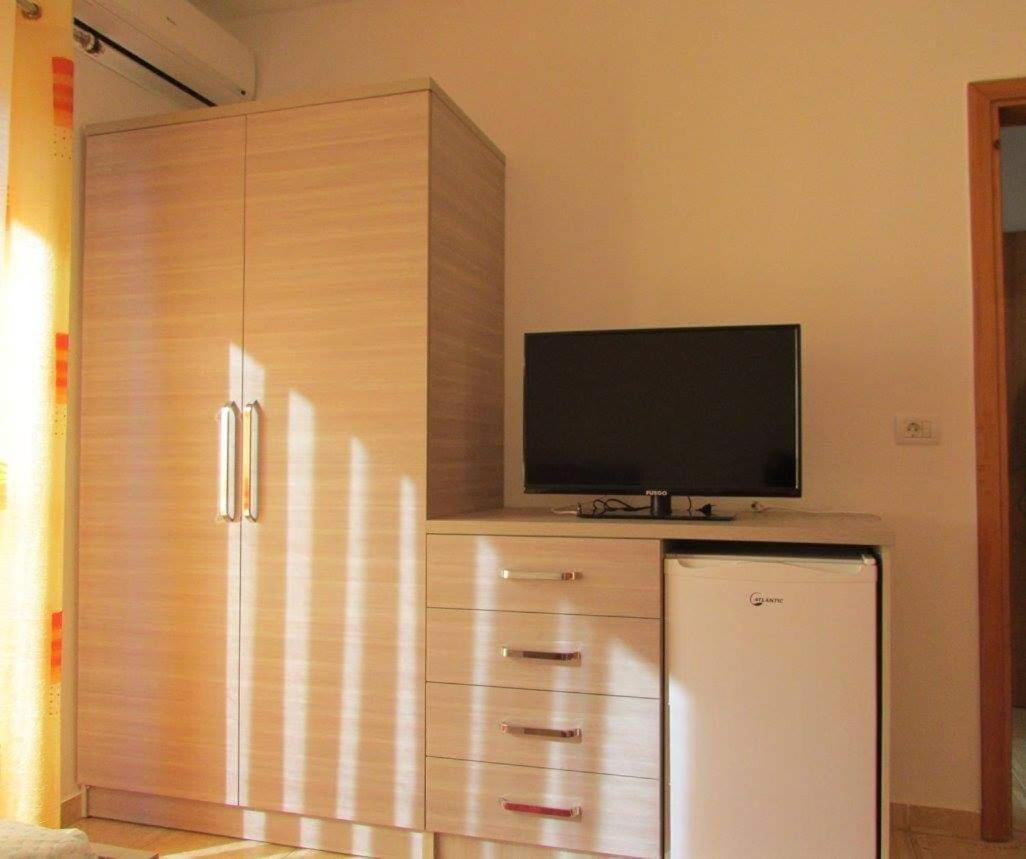 Bed&Breakfast Ahmeti Sarandë Exterior foto
